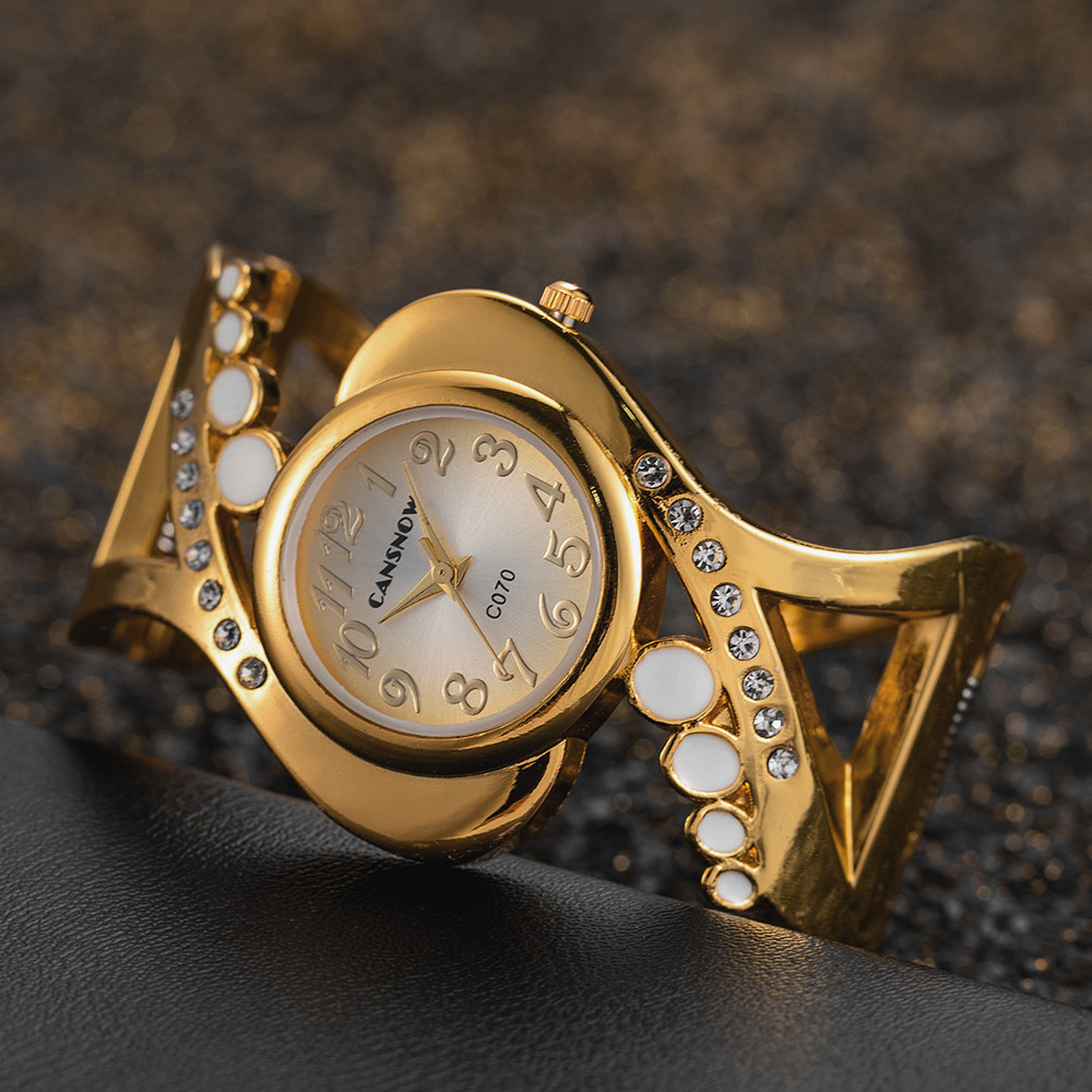 Mode spéciale femme montres fe - Luxury Watch Unique avis et prix
